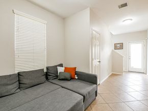 7007 Plum Creek Trail Lane, Houston TX 77087