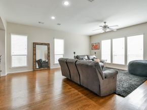 7007 Plum Creek Trail Lane, Houston TX 77087