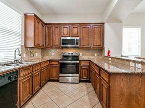 7007 Plum Creek Trail Lane, Houston TX 77087