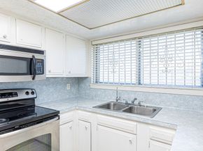 12909 Clarewood Drive, Houston TX 77072