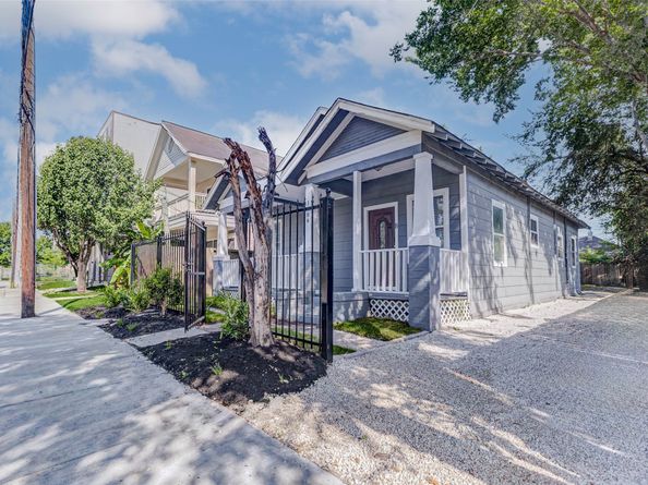 1606 Ruthven St Street ab, Houston TX 77019