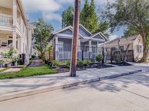 1606 Ruthven St Street ab, Houston TX 77019