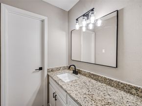 13852 Hollowgreen Drive 303/5, Houston TX 77082