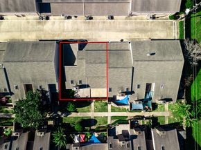 13852 Hollowgreen Drive 303/5, Houston TX 77082