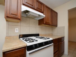 722 Odessa Court, Houston TX 77060