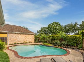 13627 Ashley Run, Houston TX 77077