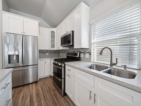 146 S Star Ridge Circle, The Woodlands TX 77382