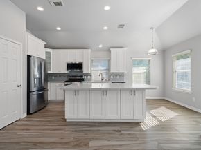 146 S Star Ridge Circle, The Woodlands TX 77382