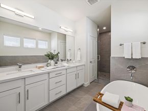 137 Eastwood Street, Houston TX 77011