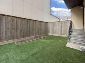 1809 W 24th Street, Houston TX 77008