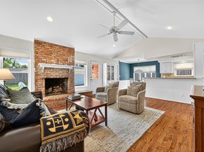 9327 Meadowcroft Drive, Houston TX 77063