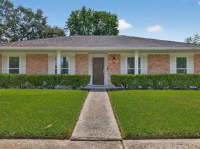 9327 Meadowcroft Drive, Houston TX 77063