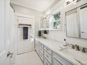 1523 Oxford Street, Houston TX 77008