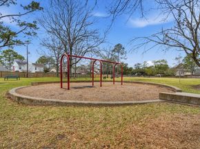 1102 Mabry Mill Road, Houston TX 77062