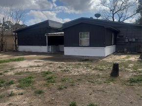 9113 Oak Knoll Lane, Houston TX 77078