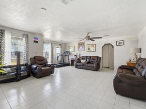 1002 Grenfell Lane, Houston TX 77076