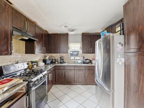 1002 Grenfell Lane, Houston TX 77076