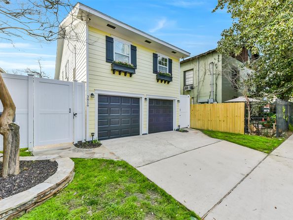 3816 Brandt Street, Houston TX 77006