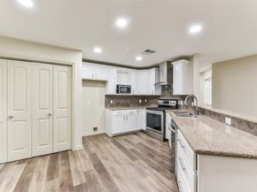 3816 Brandt Street, Houston TX 77006