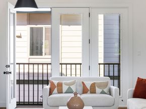 2810 Mills Street, Houston TX 77026