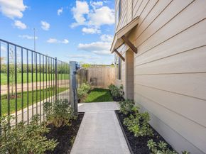 2810 Mills Street, Houston TX 77026