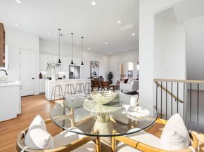 2810 Mills Street, Houston TX 77026