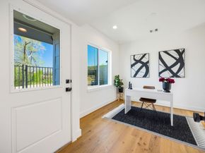 2810 Mills Street, Houston TX 77026