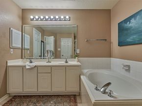 7 W Greenhill Terrace Place, The Woodlands TX 77382