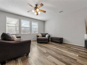 6354 Wilshire Ridge, Houston TX 77040