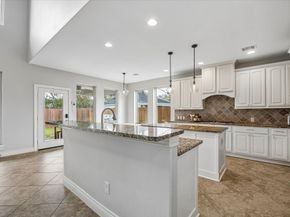 1616 Hewitt Drive, Houston TX 77018