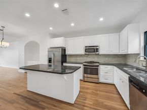 650 Westcross Street 70, Houston TX 77018