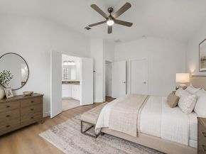 650 Westcross Street 70, Houston TX 77018