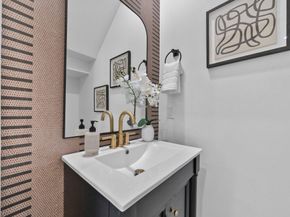 5616 Dolores Street, Houston TX 77057