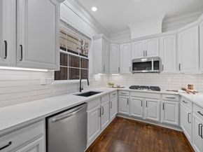 5616 Dolores Street, Houston TX 77057