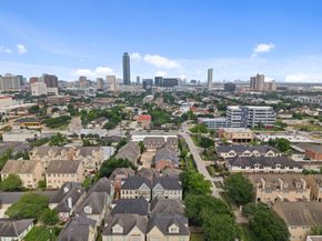 5616 Dolores Street, Houston TX 77057