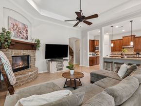 35 Nagshead Place, Spring TX 77389