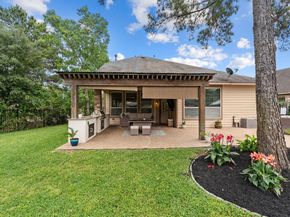 35 Nagshead Place, Spring TX 77389