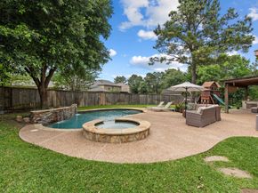 35 Nagshead Place, Spring TX 77389