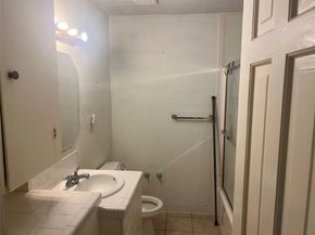 8702 Tewantin Drive, Houston TX 77061