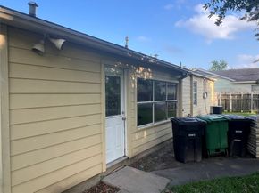 8702 Tewantin Drive, Houston TX 77061