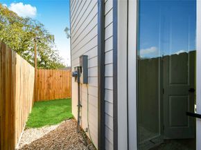 3233 Tuam Street, Houston TX 77004