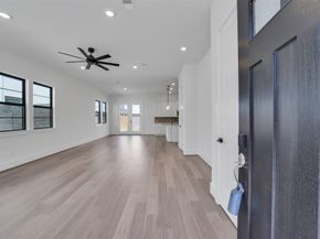 3211 Royal Oaks Hollow Lane, Houston TX 77082