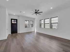 3211 Royal Oaks Hollow Lane, Houston TX 77082