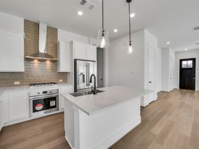 3211 Royal Oaks Hollow Lane, Houston TX 77082
