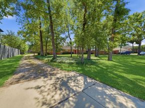 1500 Jacquelyn Drive, Houston TX 77055