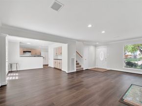 3938 Vauxhall Drive S, Houston TX 77047