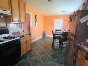 13013 Breezeway Street, Houston TX 77037