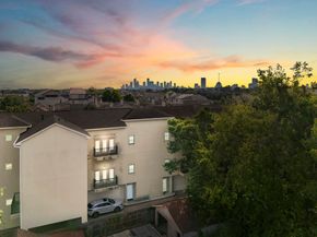 5841 Darling Street C, Houston TX 77007