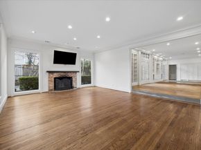 3020 San Felipe Street, Houston TX 77019
