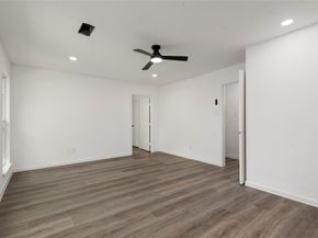 3230 Hombly Road, Houston TX 77066
